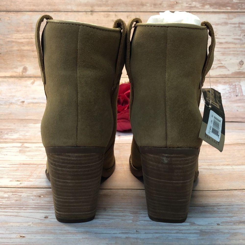 DINGO Tan Flannie Leather Booties - Picture 6 of 10